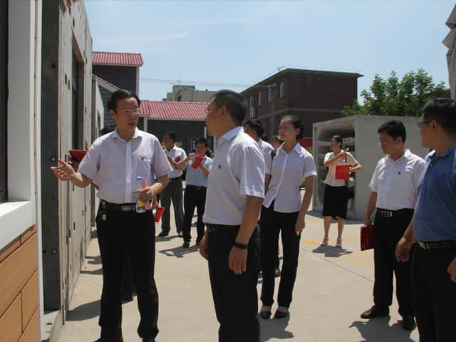 梁山縣委常委、組織部部長(zhǎng)王建一行蒞臨天意機(jī)械調(diào)研